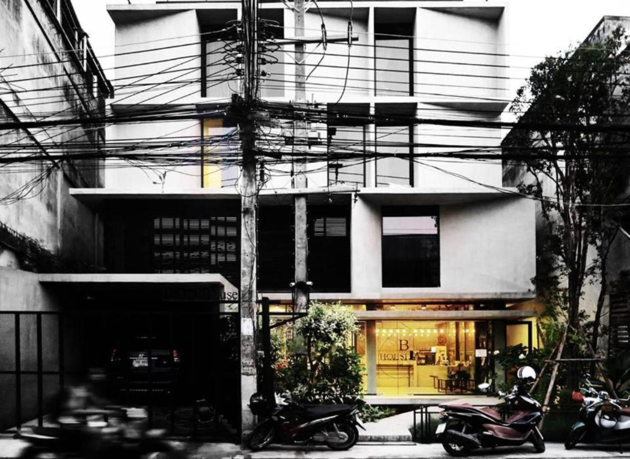 B Arch House Hotel Chiang Mai Exterior photo